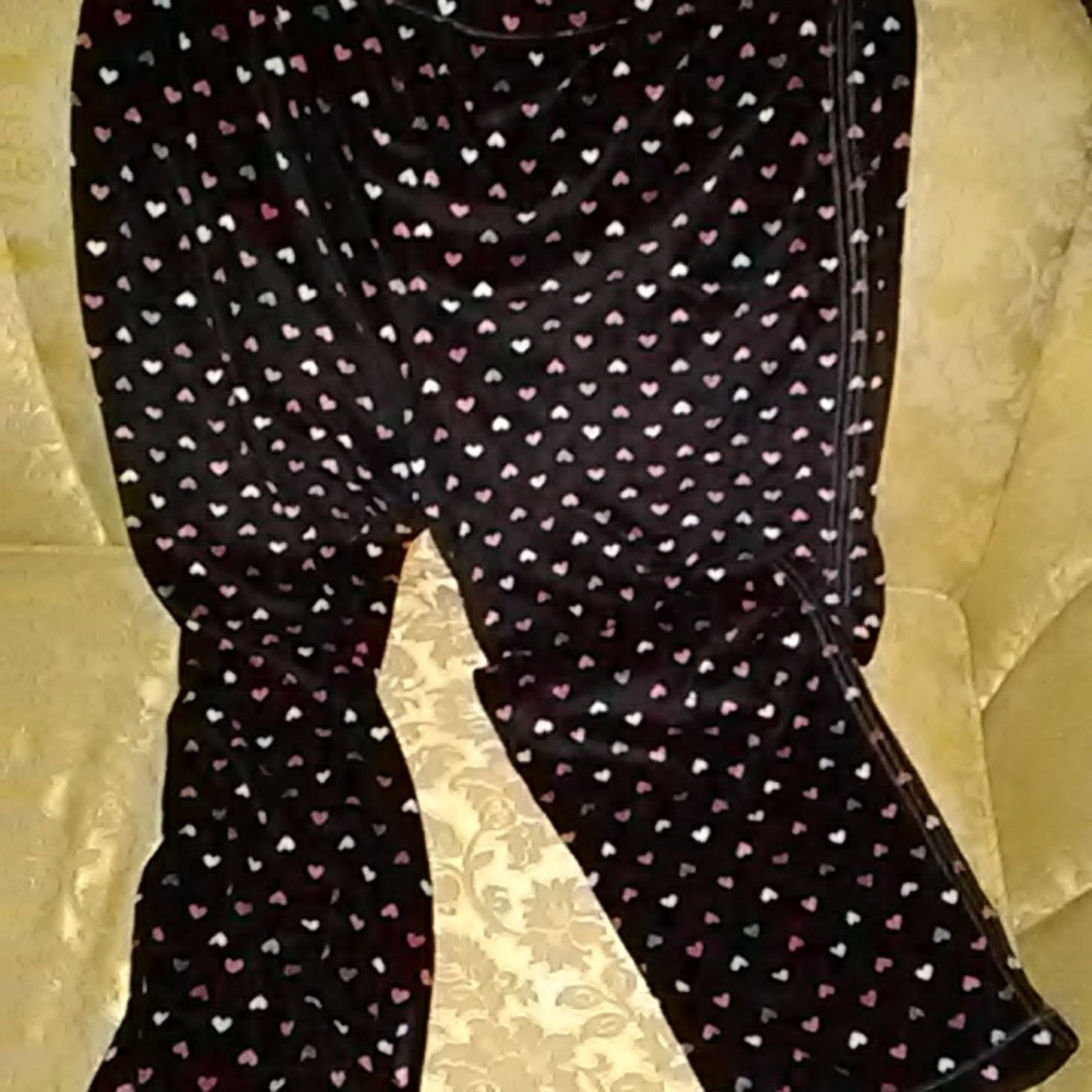 Fuzzy heart sleeping pants